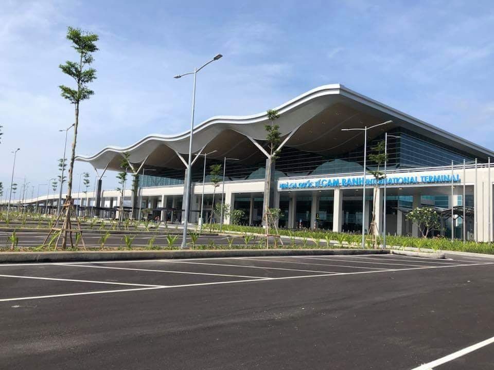 Cam Ranh Airport (CXR) (Sân bay Cam Ranh)