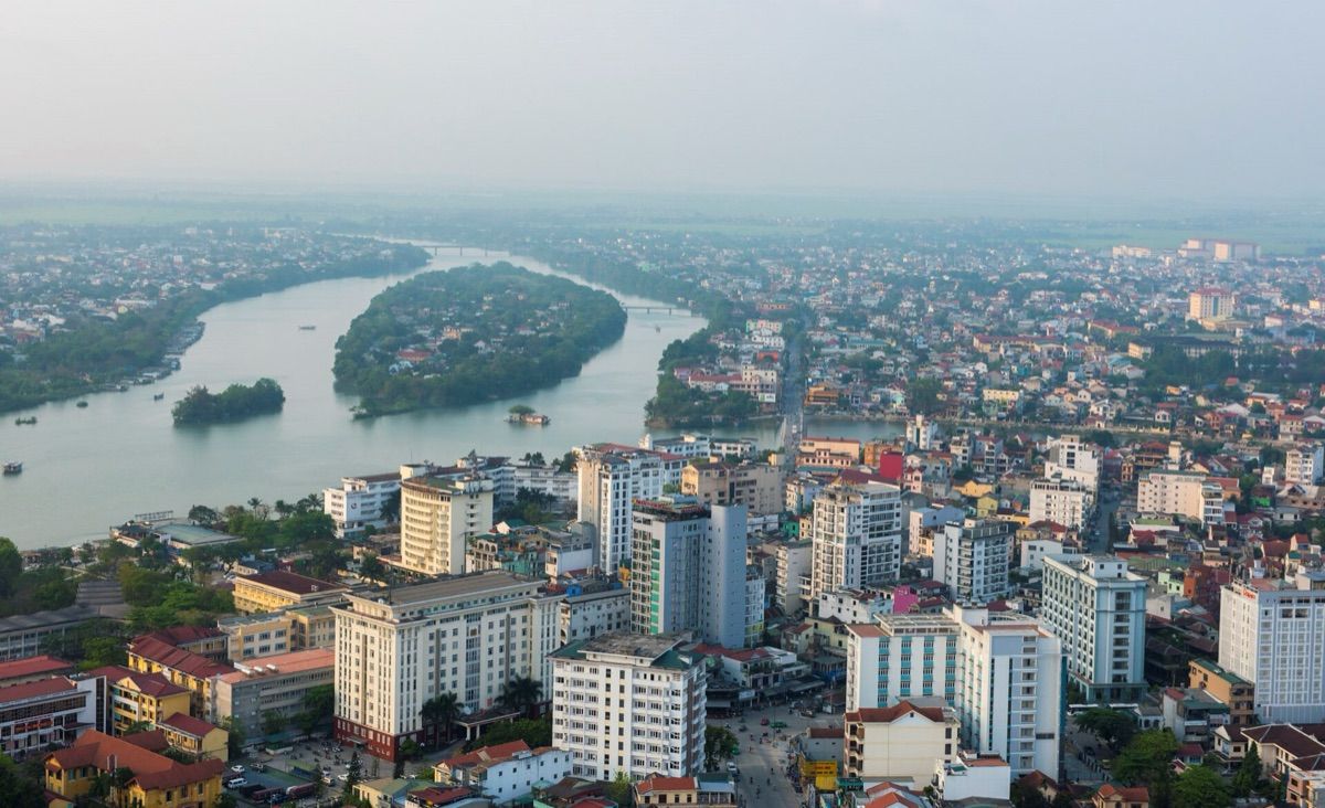 Hue (Huế)