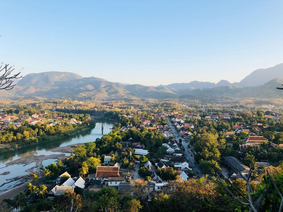 Luang Prabang (ຫຼວງພະບາງ)