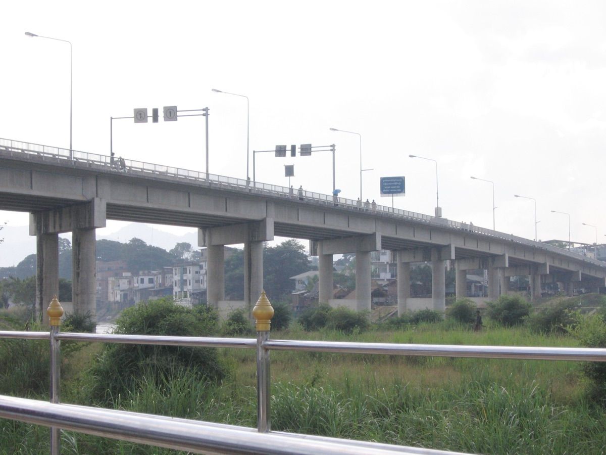 Mae Sot (แม่สอด)